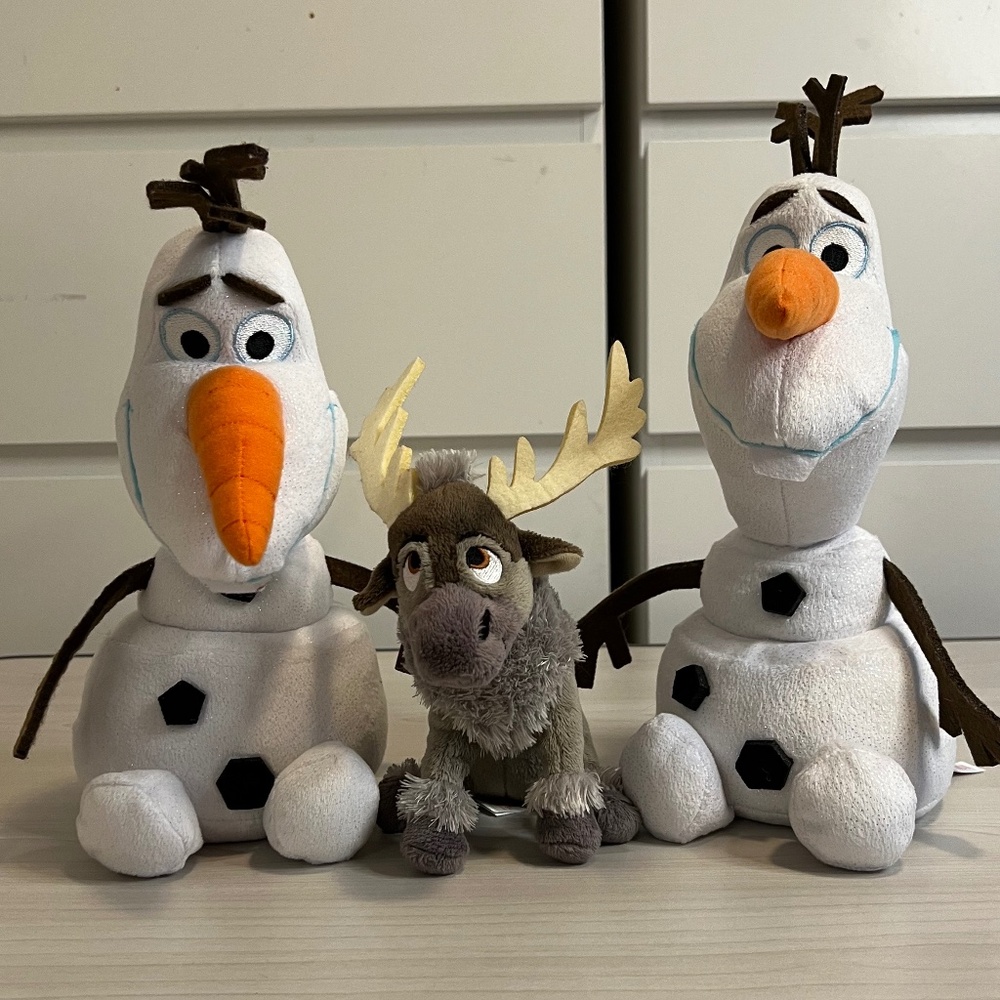 Disney Frozen Olaf Plush Lot of 3 with Sven TY Sparkly Stuffed Toys